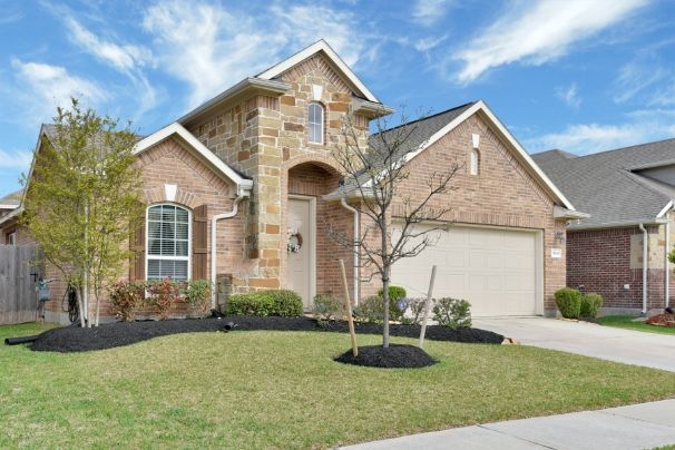 https://SuzanneGreen.NewConstructionHomesForYou.com